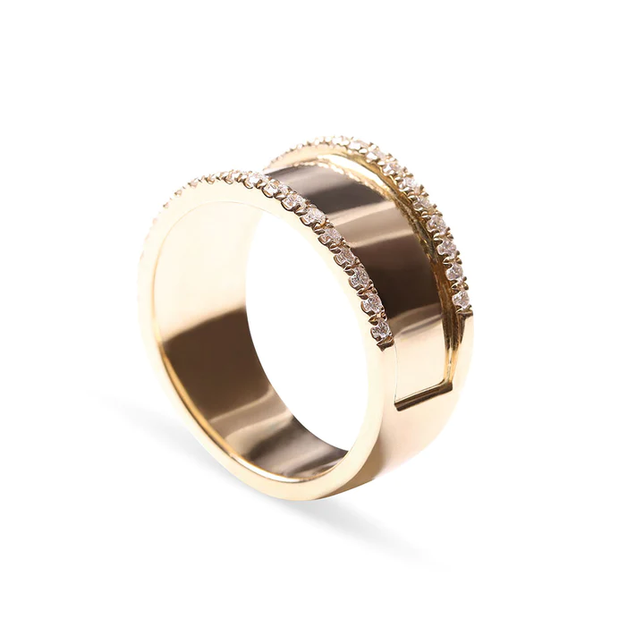 14K Solid Gold With Diamond Edging Tapered Band view 3