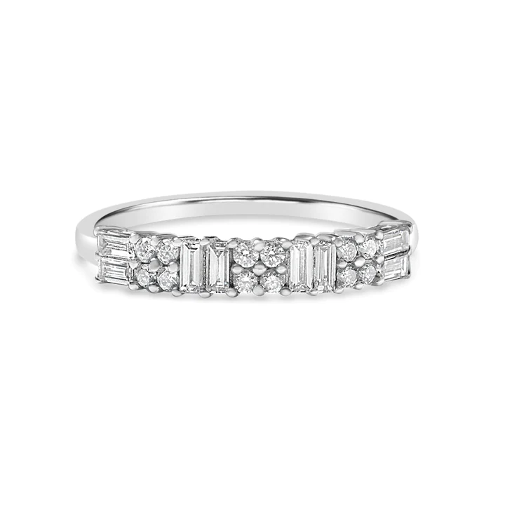 14K Solid Gold Brilliant And Baguette Diamond Ring