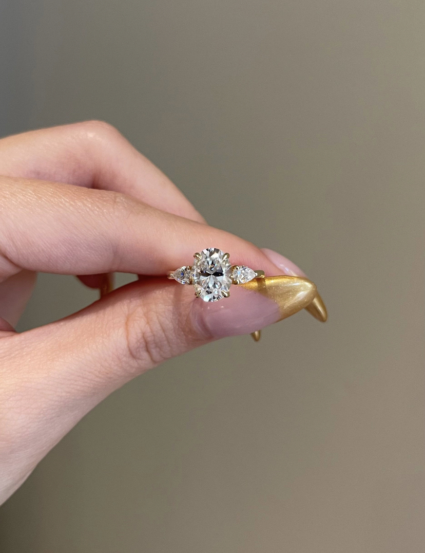 14K Solid Gold Three Stone Oval Moissanite Engagement Ring