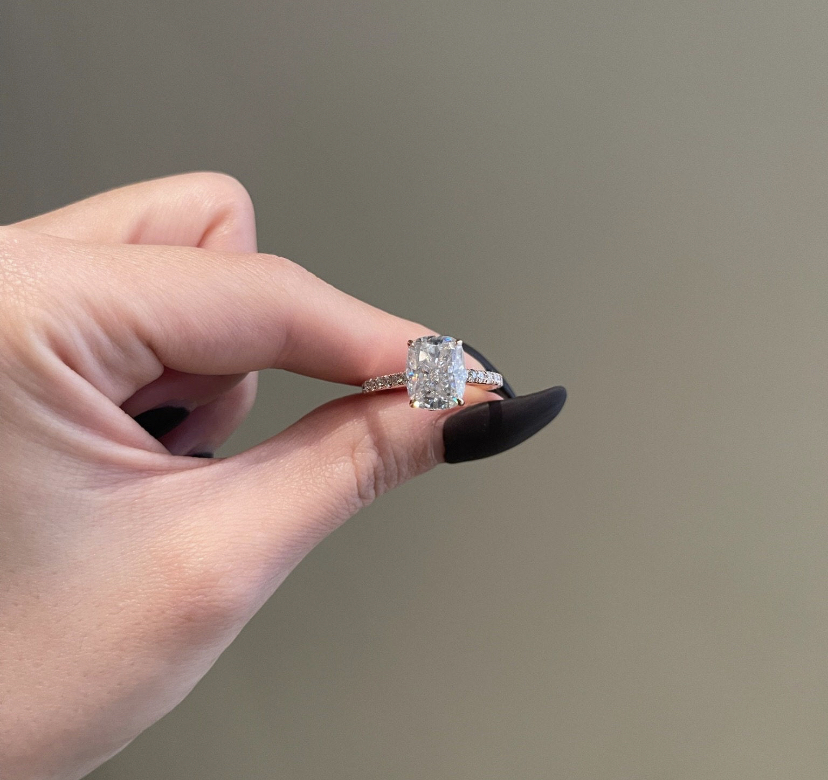 14K Solid Gold 4 Carat Cushion Cut Crushed Moissanite Engagement Ring