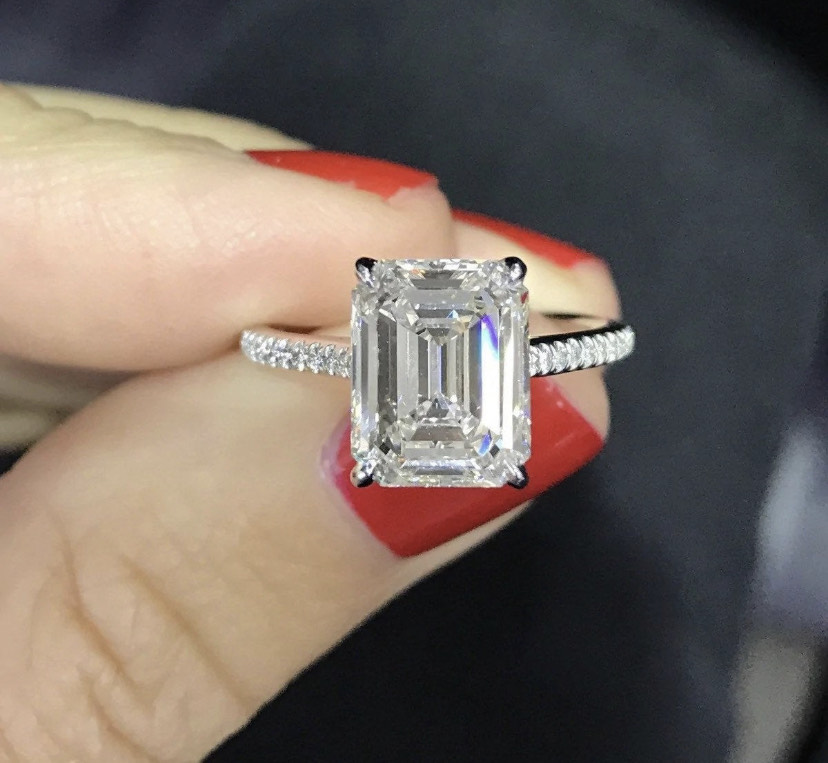 14K Solid Gold 3.00 CT Emerald Cut Moissanite Engagement Ring