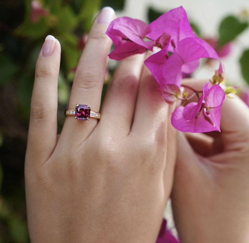 14K Solid Gold Garnet Engagement Ring