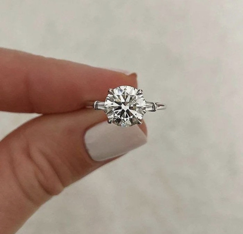 14K Solid Gold 3 Carat Brilliant Round Moissanite Ring