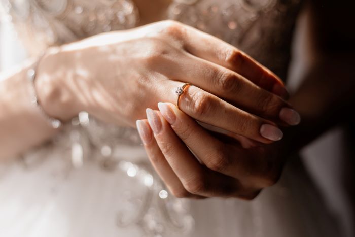 Making Your Wedding Ring Uniquely Yours: A Guide to Customization