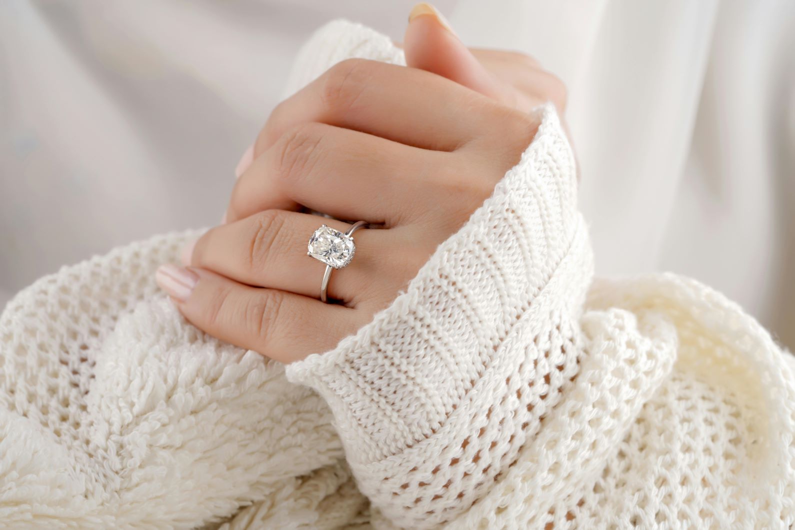 Seasonal Trends in Jewelry and Accessories: A Style Guide